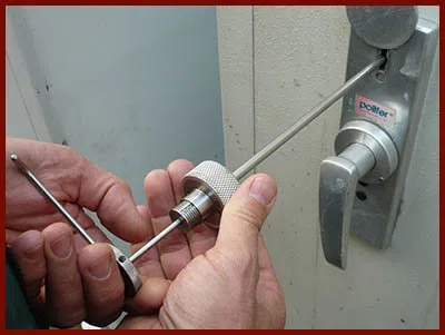 Locksmith Lock Store Scottsdale, AZ 480-612-9248 - 5-lock-opening